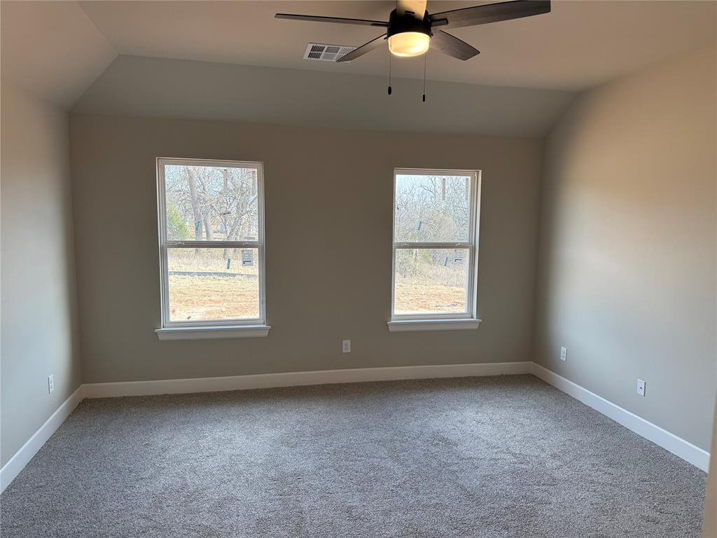 2748 Juneberry Lane Property Photo 12