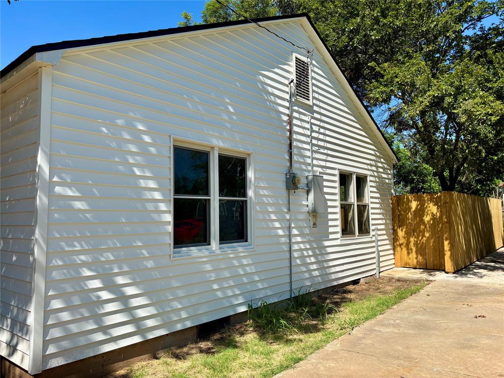 412 N Kentucky Avenue Property Photo 20