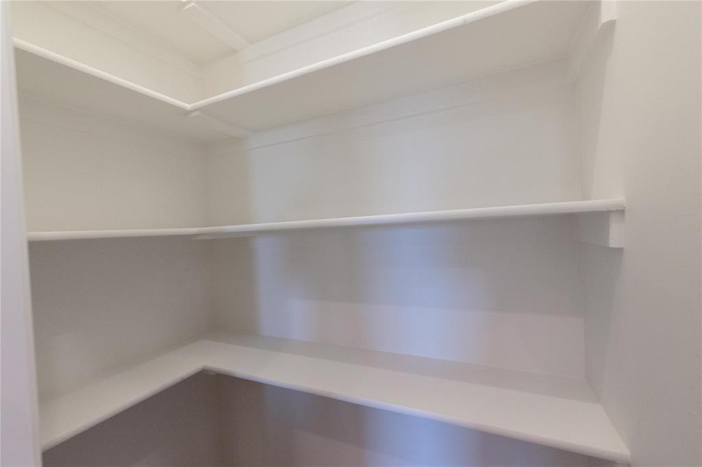 8301 Mountain Oak Drive Property Photo 6