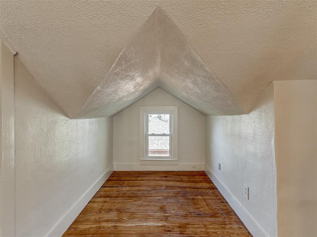 309 S 6th Street Property Photo 31