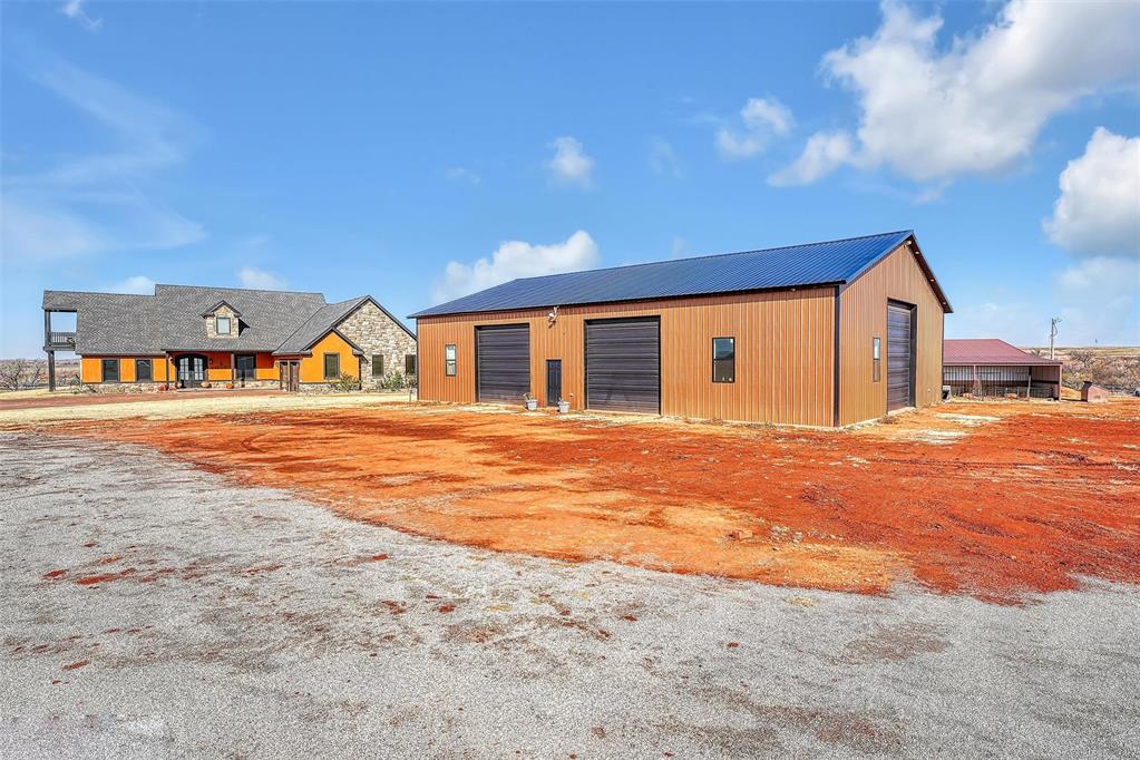 11821 N 1920 Road Property Photo 2