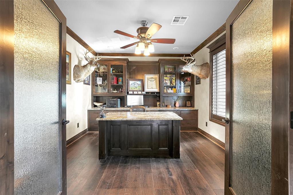 11821 N 1920 Road Property Photo 8