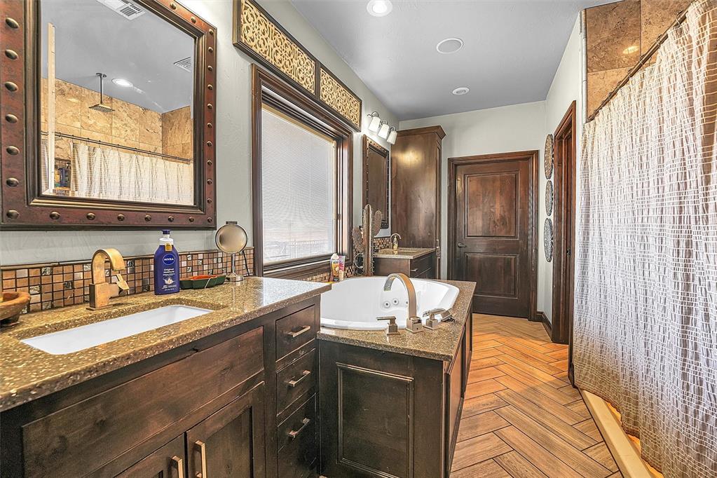 11821 N 1920 Road Property Photo 19