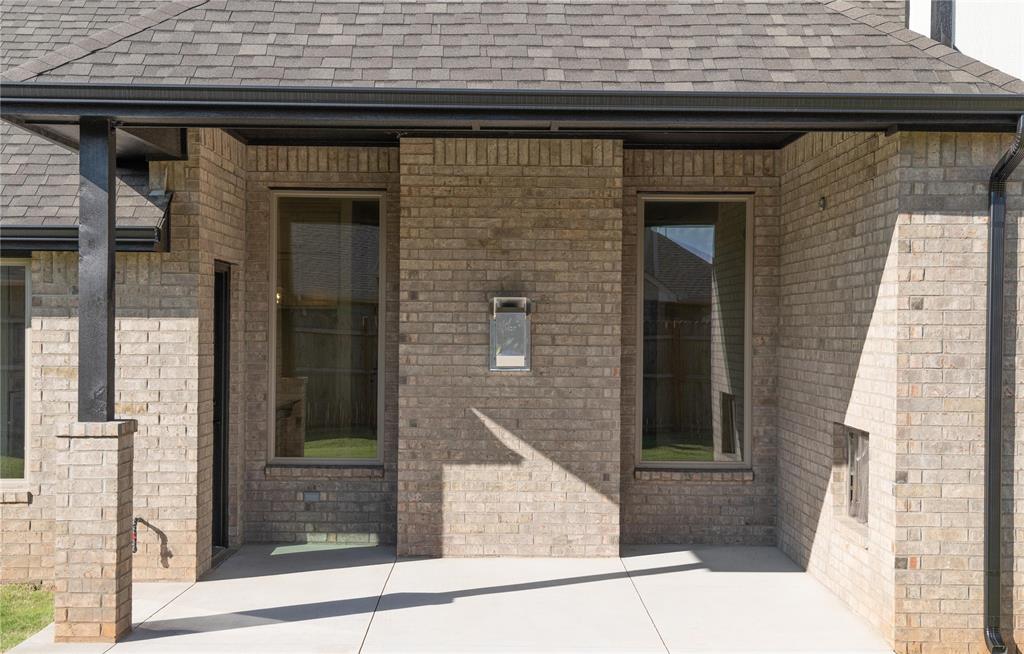 16021 Coneflower Drive Property Photo 26