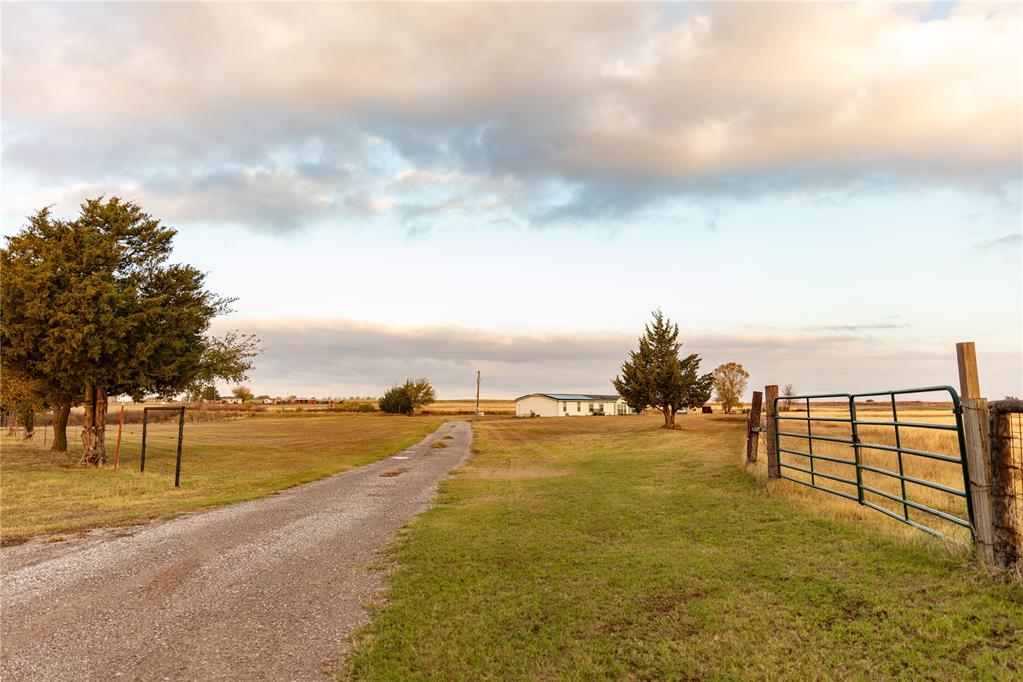 21168 County Road 1480 Property Photo 11