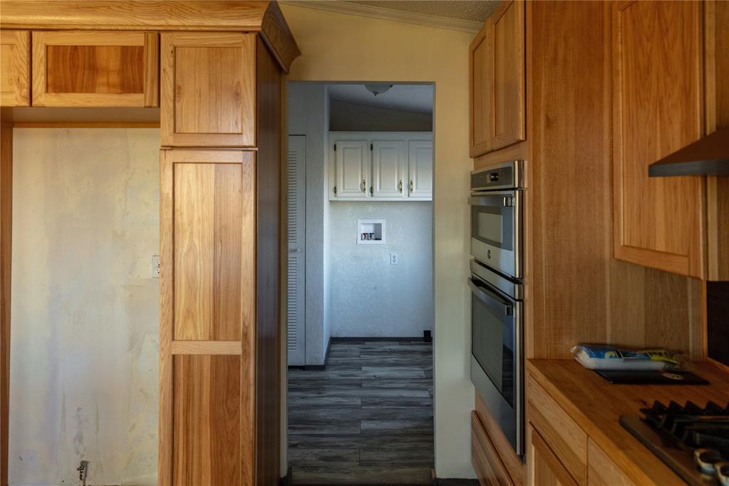 21168 County Road 1480 Property Photo 34
