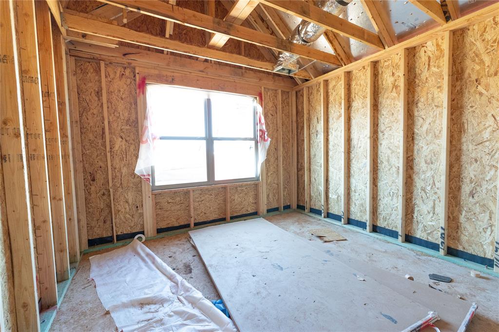 16124 Vermillion Drive Property Photo 5