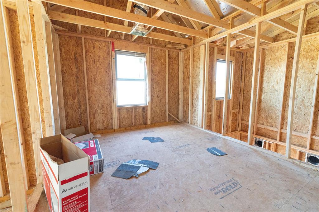 16124 Vermillion Drive Property Photo 10