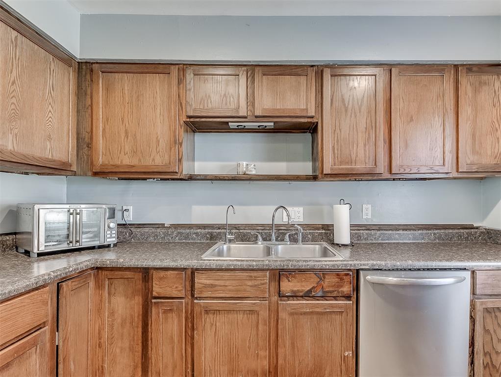 12855 Marshall Street Property Photo 12