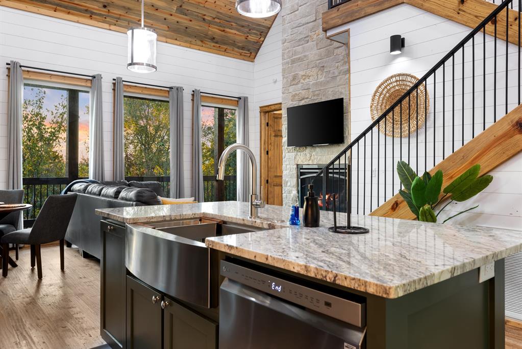 110 E Fork Circle Property Photo 30