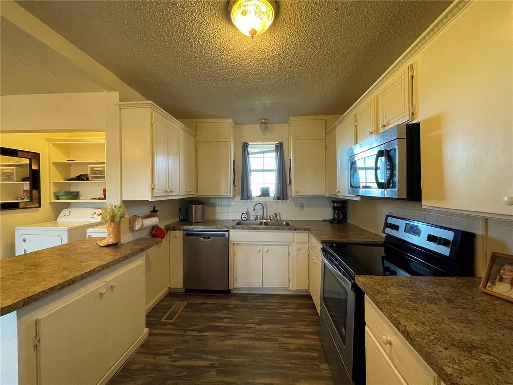 1494 County Road 1250 Property Photo 15