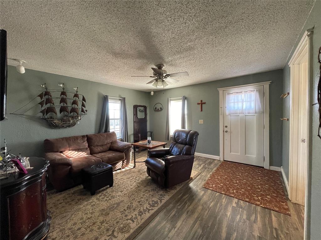 1494 County Road 1250 Property Photo 21