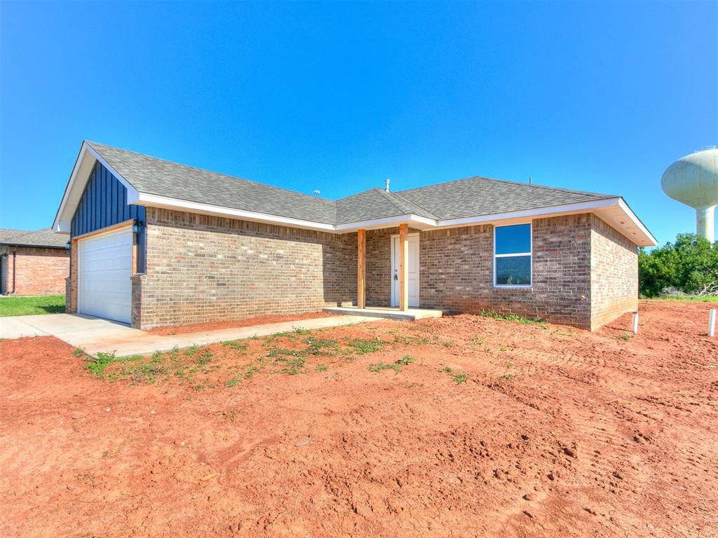 1200 Highland Drive Property Photo 5