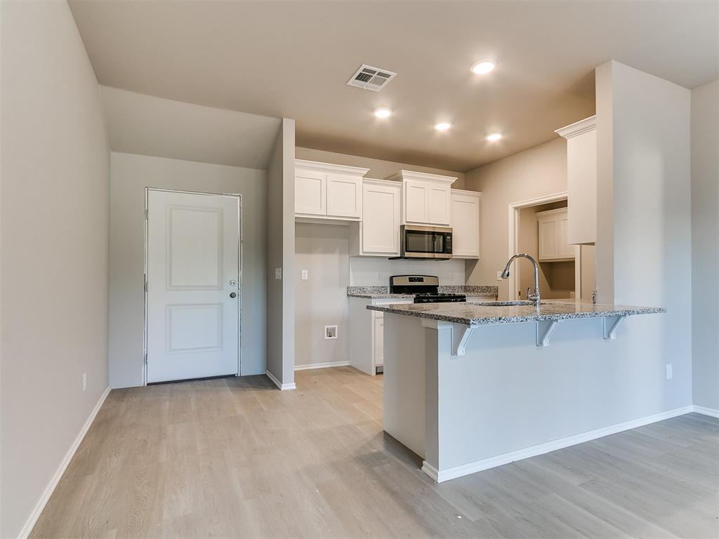 1200 Highland Drive Property Photo 14