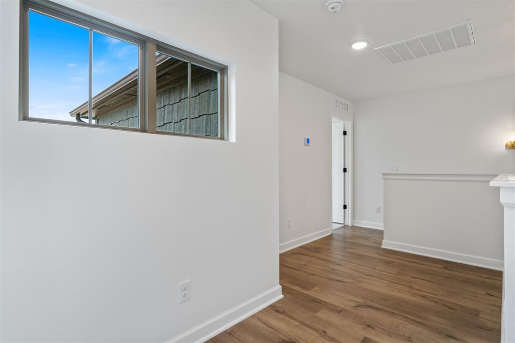 729 Caladium Drive Property Photo 23