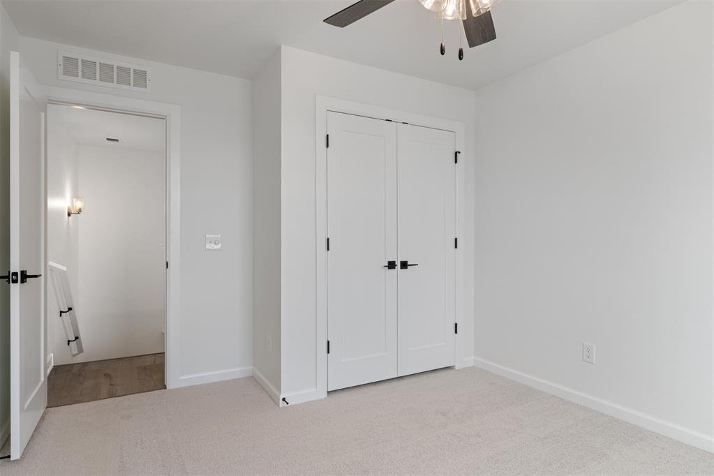 729 Caladium Drive Property Photo 29