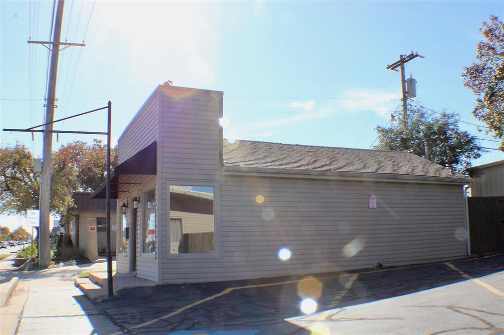 4511 N Western Street Property Photo 9