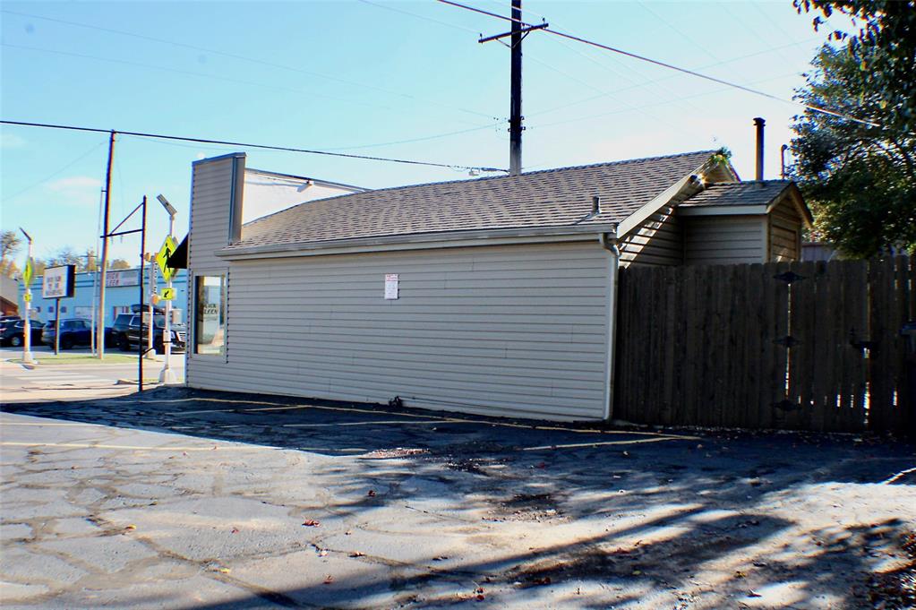 4511 N Western Street Property Photo 11