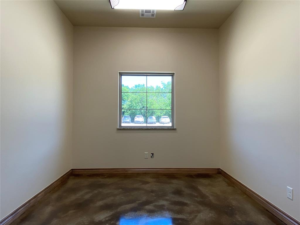5706 Nw 130th Street 300 Property Photo 6