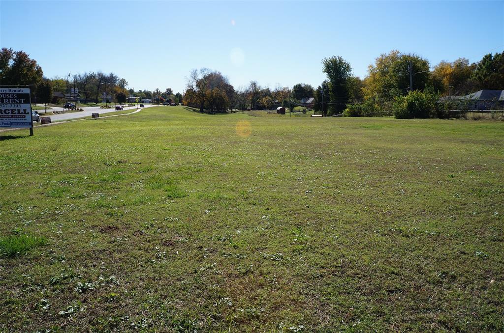 001 Green Avenue Property Photo