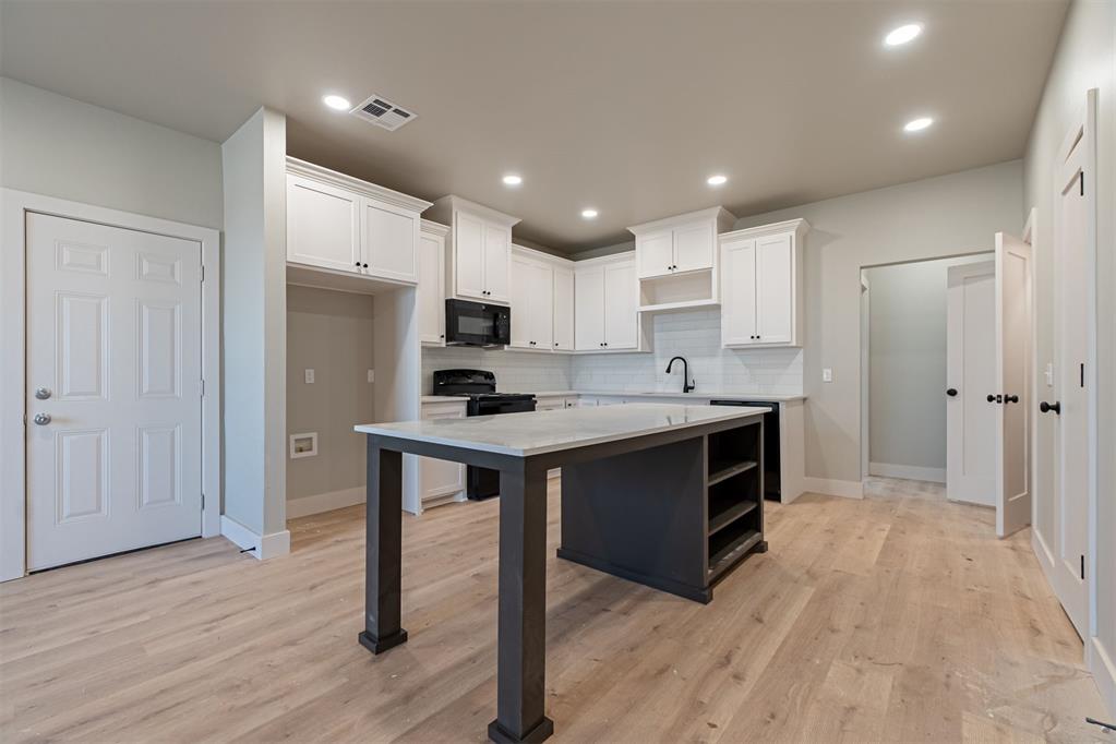 316 Ash Avenue Property Photo 2