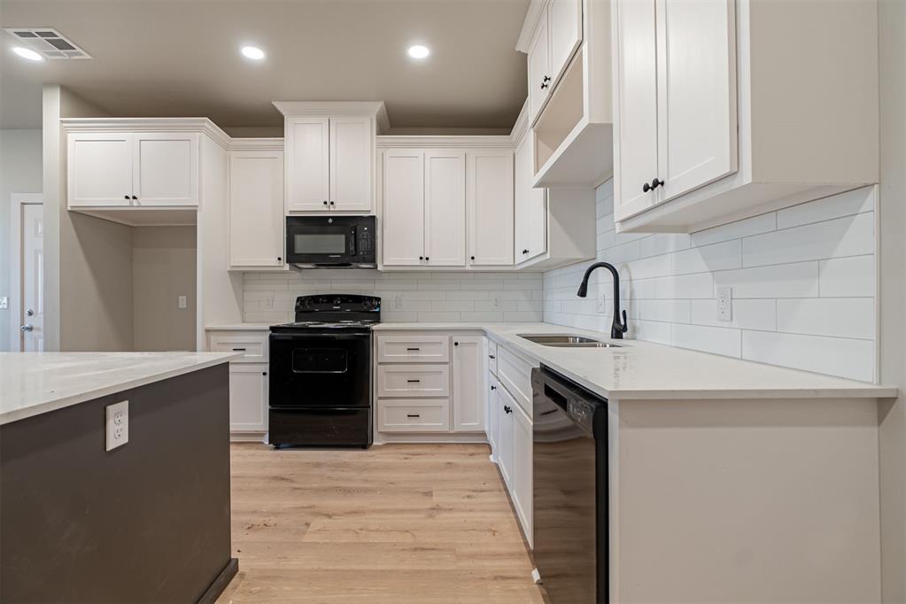 316 Ash Avenue Property Photo 6