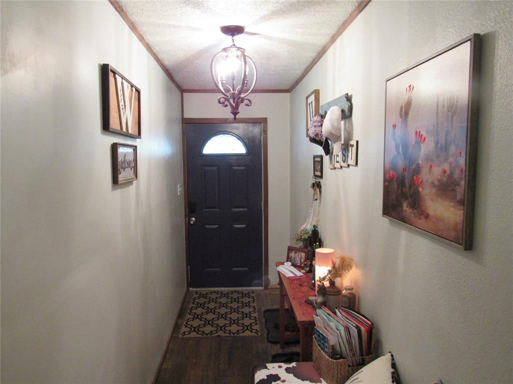 712 Cinmac Street Property Photo 2