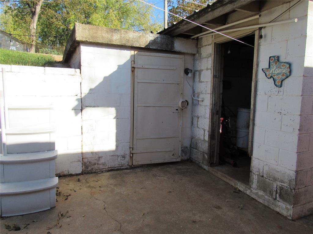 712 Cinmac Street Property Photo 21