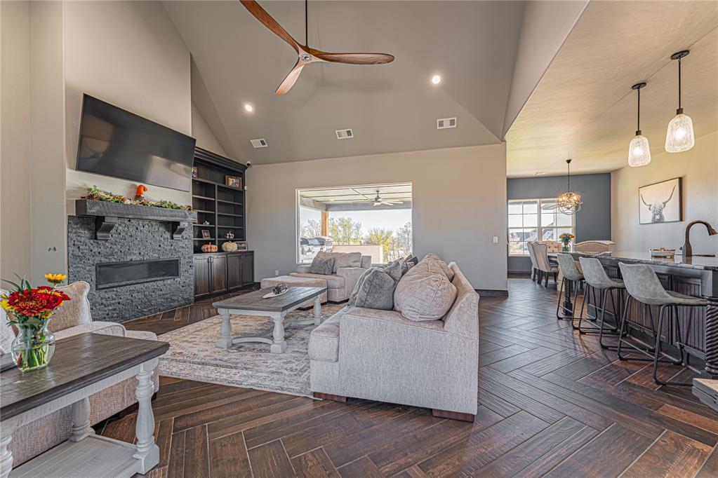 2063 County Road 1336 Property Photo 13