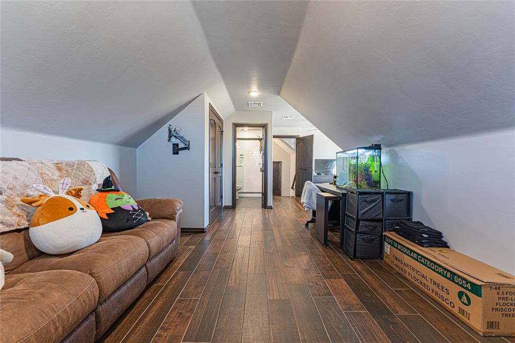 2063 County Road 1336 Property Photo 45