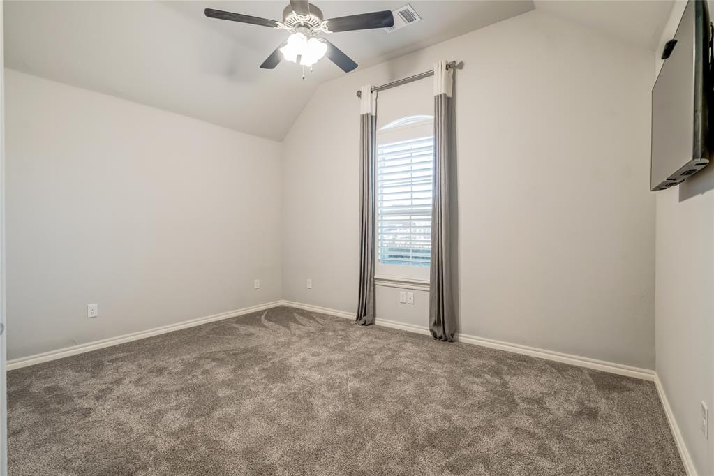 13549 Cobblestone Curve Road Property Photo 7