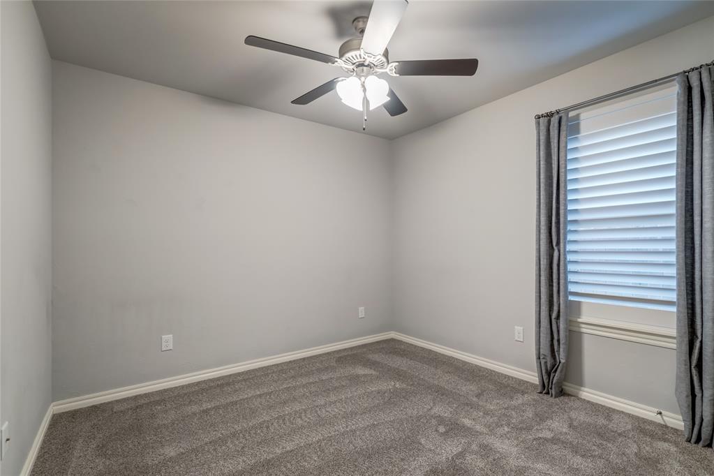 13549 Cobblestone Curve Road Property Photo 33