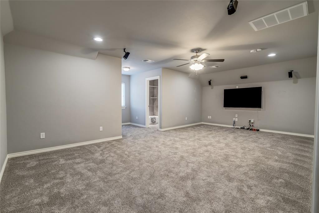 13549 Cobblestone Curve Road Property Photo 38