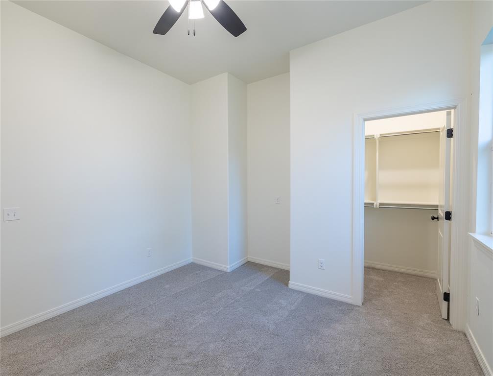 8215 Waxwing Way Property Photo 28