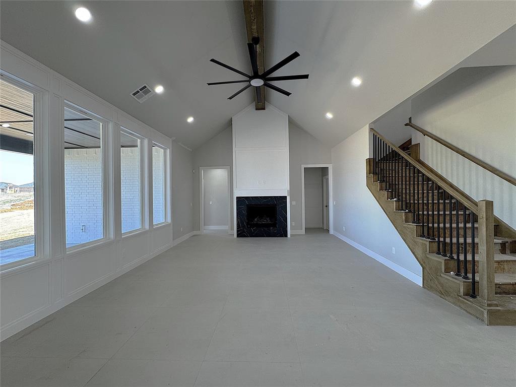 7217 Nw 154th Street Property Photo 8