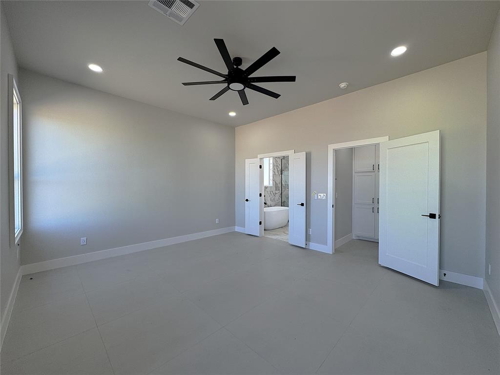 7217 Nw 154th Street Property Photo 21