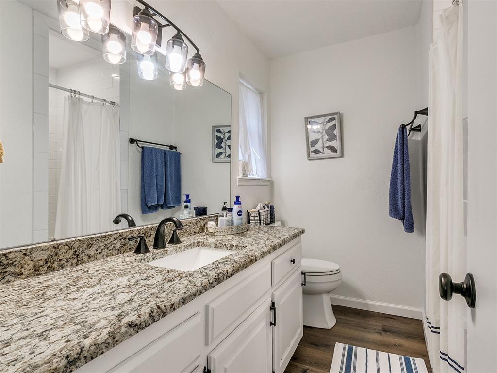 1407 Barkley Street Property Photo 6