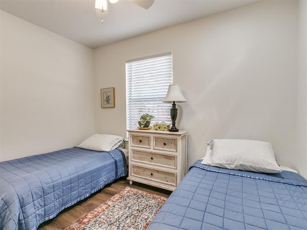 1407 Barkley Street Property Photo 13