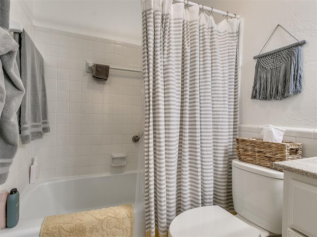1407 Barkley Street Property Photo 16