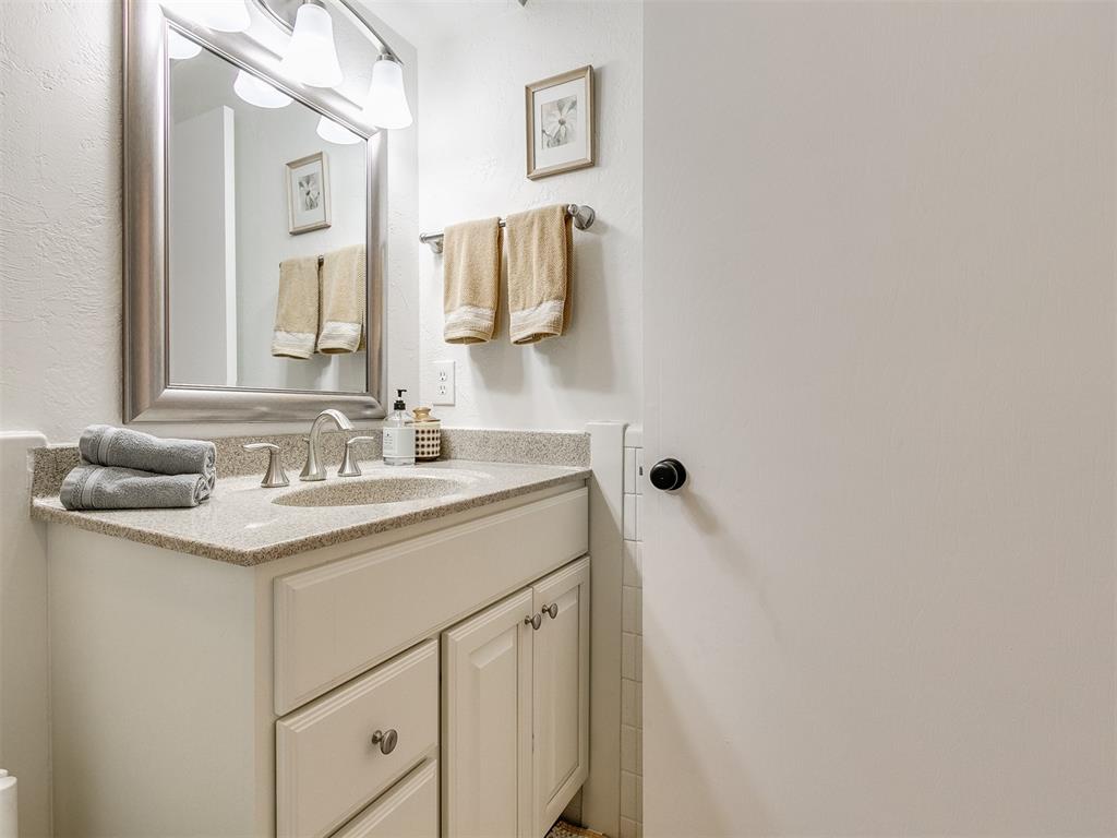 1407 Barkley Street Property Photo 17