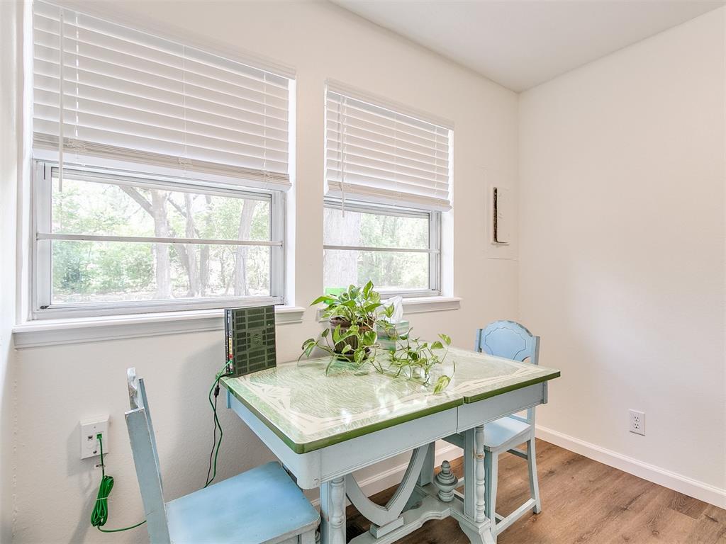 1407 Barkley Street Property Photo 29