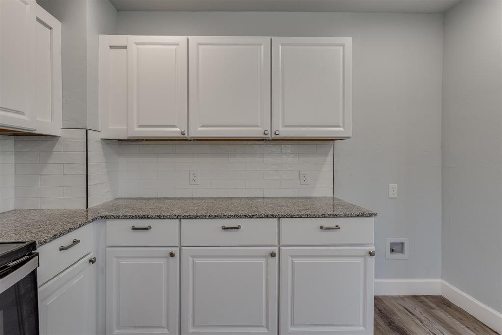 1621 N Page Avenue Property Photo 22