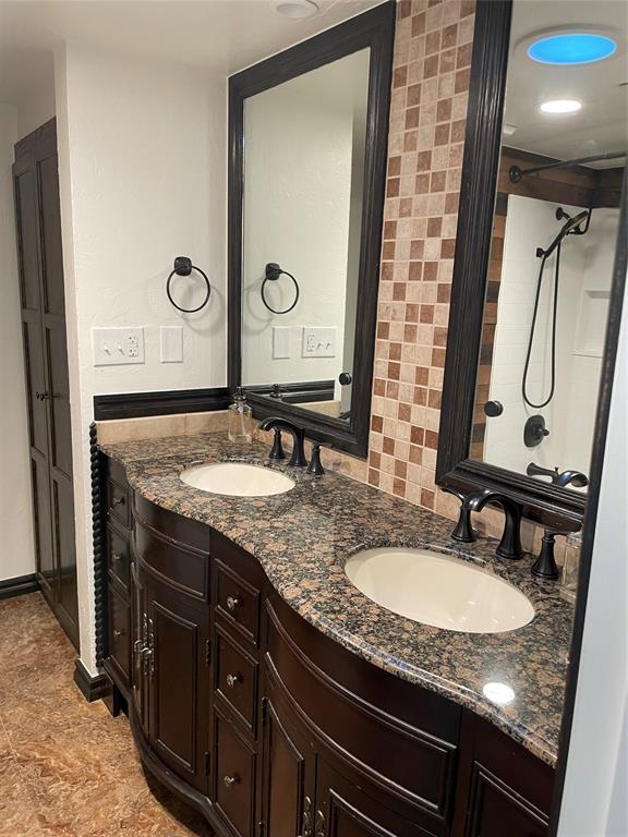 1112 N Redbud Drive Property Photo 11