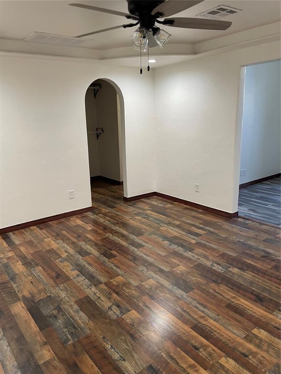 1112 N Redbud Drive Property Photo 13