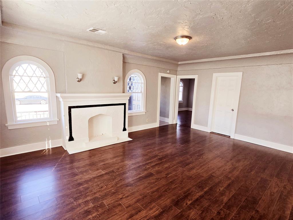1108 Ne 16th Street Property Photo 6