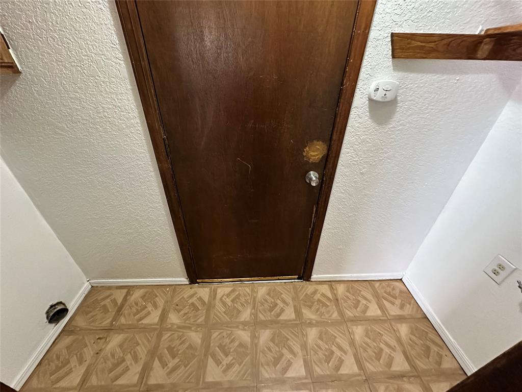265 Windsor Way Property Photo 19