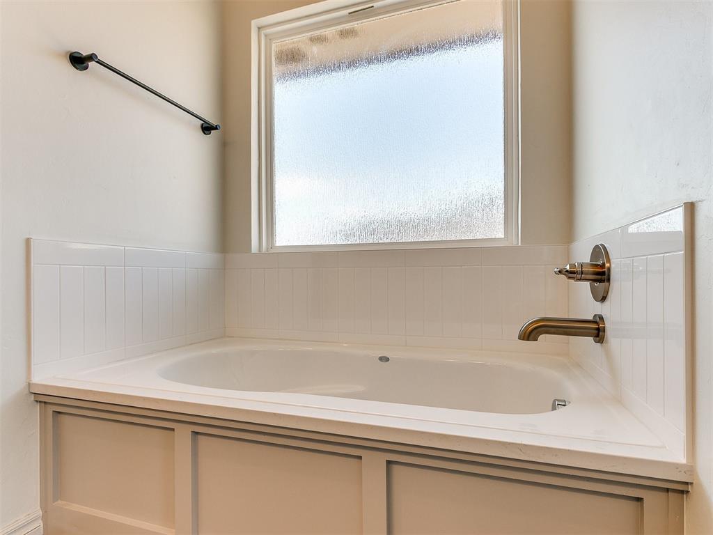 9009 Nw 74th Street Property Photo 37