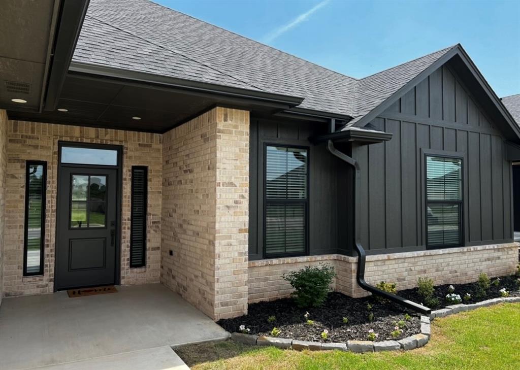 4529 Red Bird Road Property Photo 1