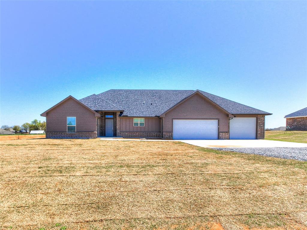 15975 Pecan Road Property Photo 1
