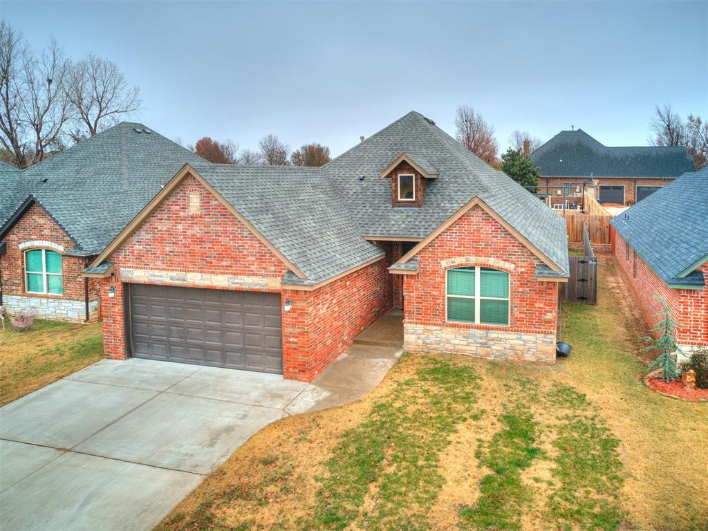 1213 Crimson Creek Circle Property Photo 1